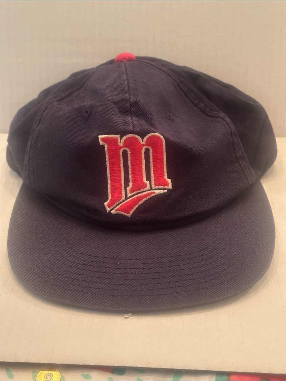 Vintage 90s Minnesota Twins MLB baseball snapback hat.